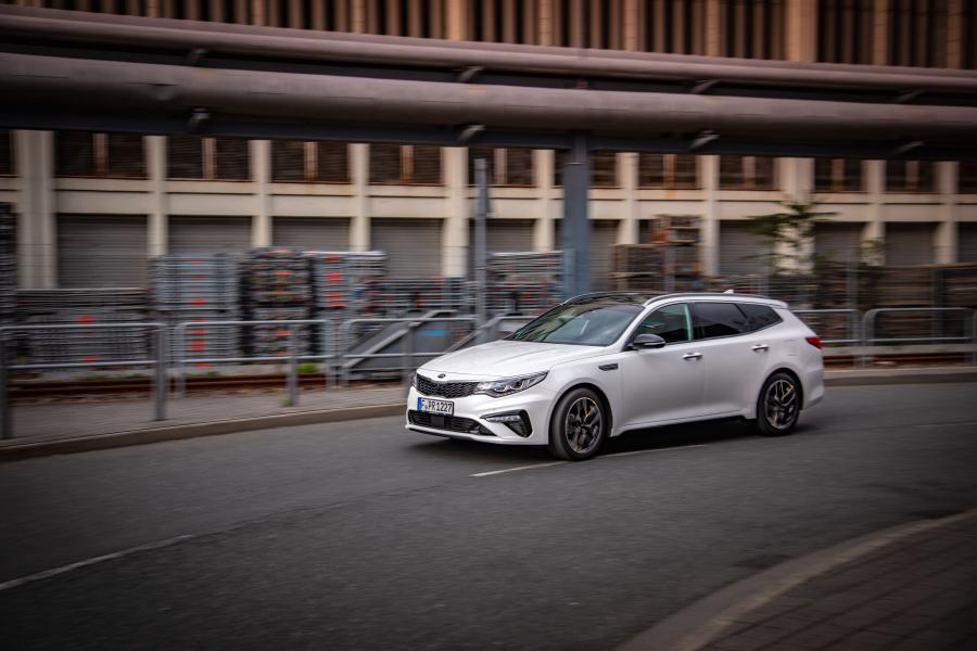  Kia Optima Sportswagon GT Line (JF) 2018 года  (WW) (фото 33 из 44)